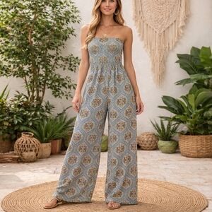Wet Seal Strapless Boho Wide Leg Jumpsuit | Blue Medallion Palazzo Pants | Size
